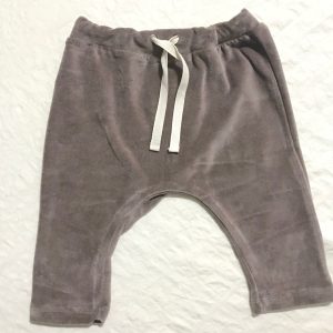 CALÇA SARUEL-Capuccino-2 (de 1 a 2 anos)