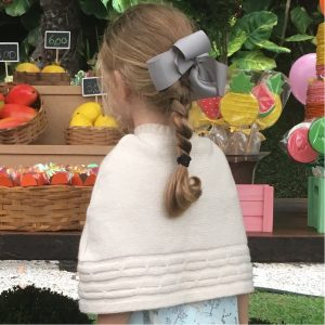 PELERINE TRICOT BOTÃO