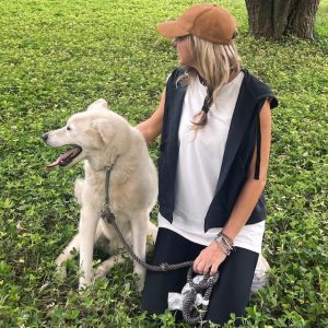 COLETE CAPUZ MOLETOM